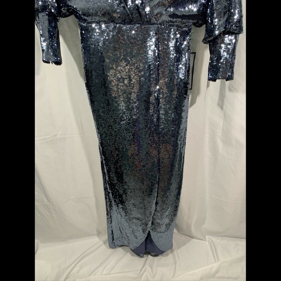 NWT $395 Aidan‎ Mattox Long-Sleeve Draped Sequin Gown Silver [ SZ 0 ] #E924 - Picture 6 of 12